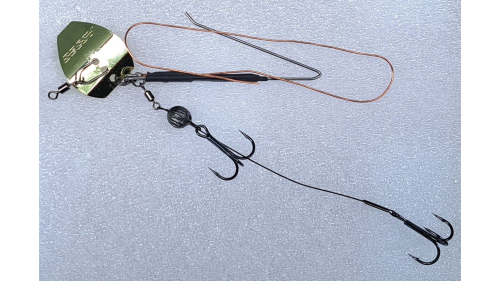 fishingglue Predator System 11-14 cm; Model: WIRE Chatter Blade